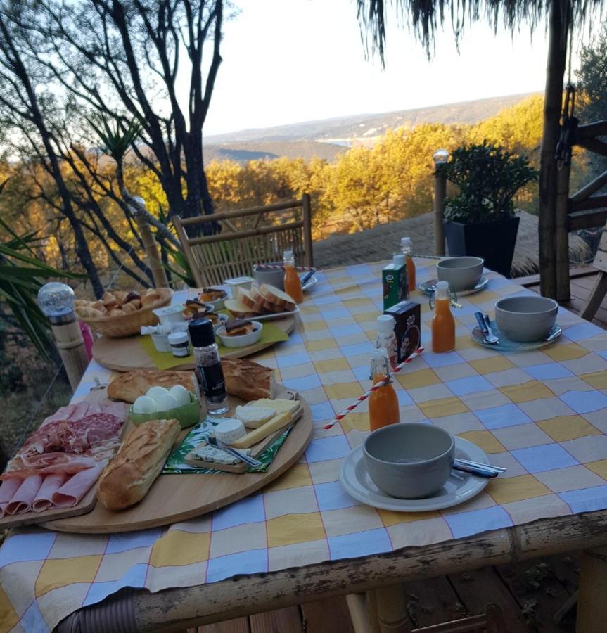 Bed and Breakfast La Lyalis Еґін Екстер'єр фото