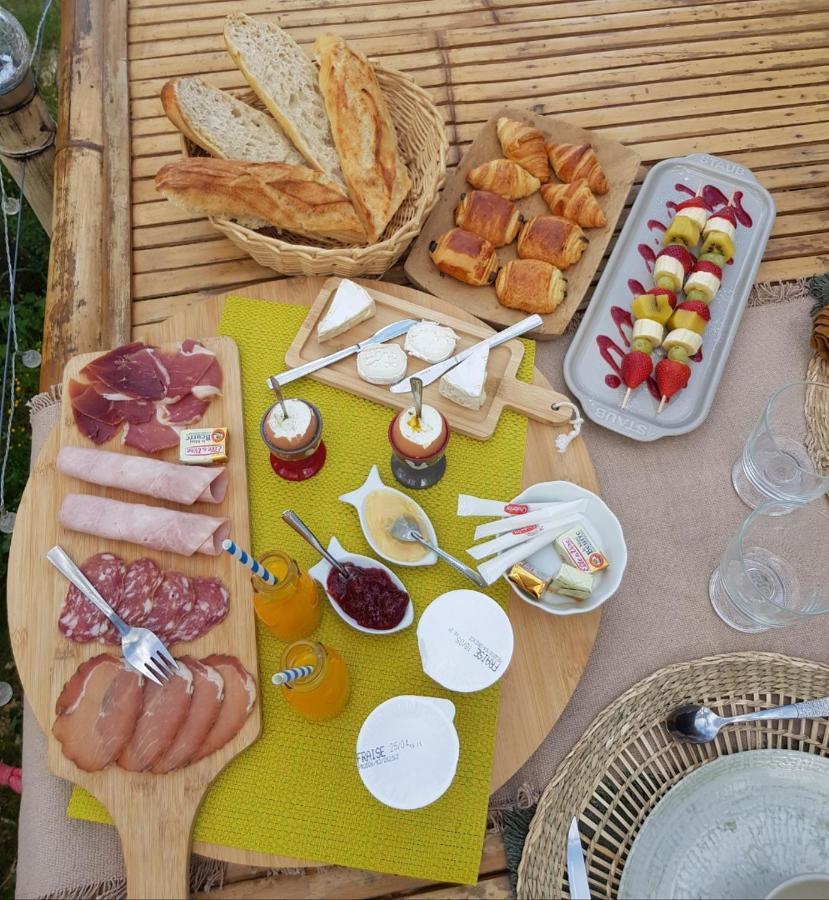 Bed and Breakfast La Lyalis Еґін Екстер'єр фото